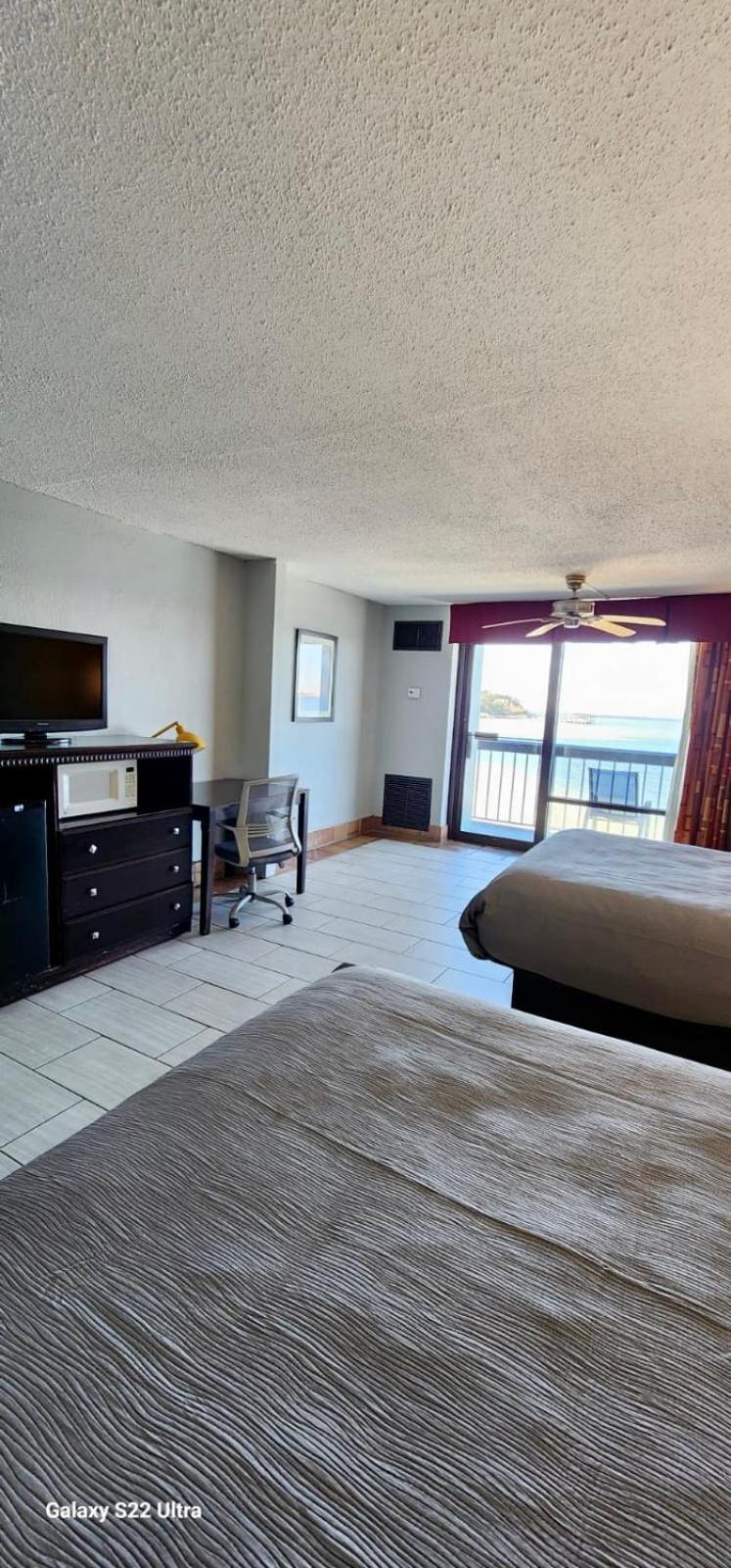 Quality Inn & Suites Gulf Breeze Bayside Near Pensacola Beach Экстерьер фото