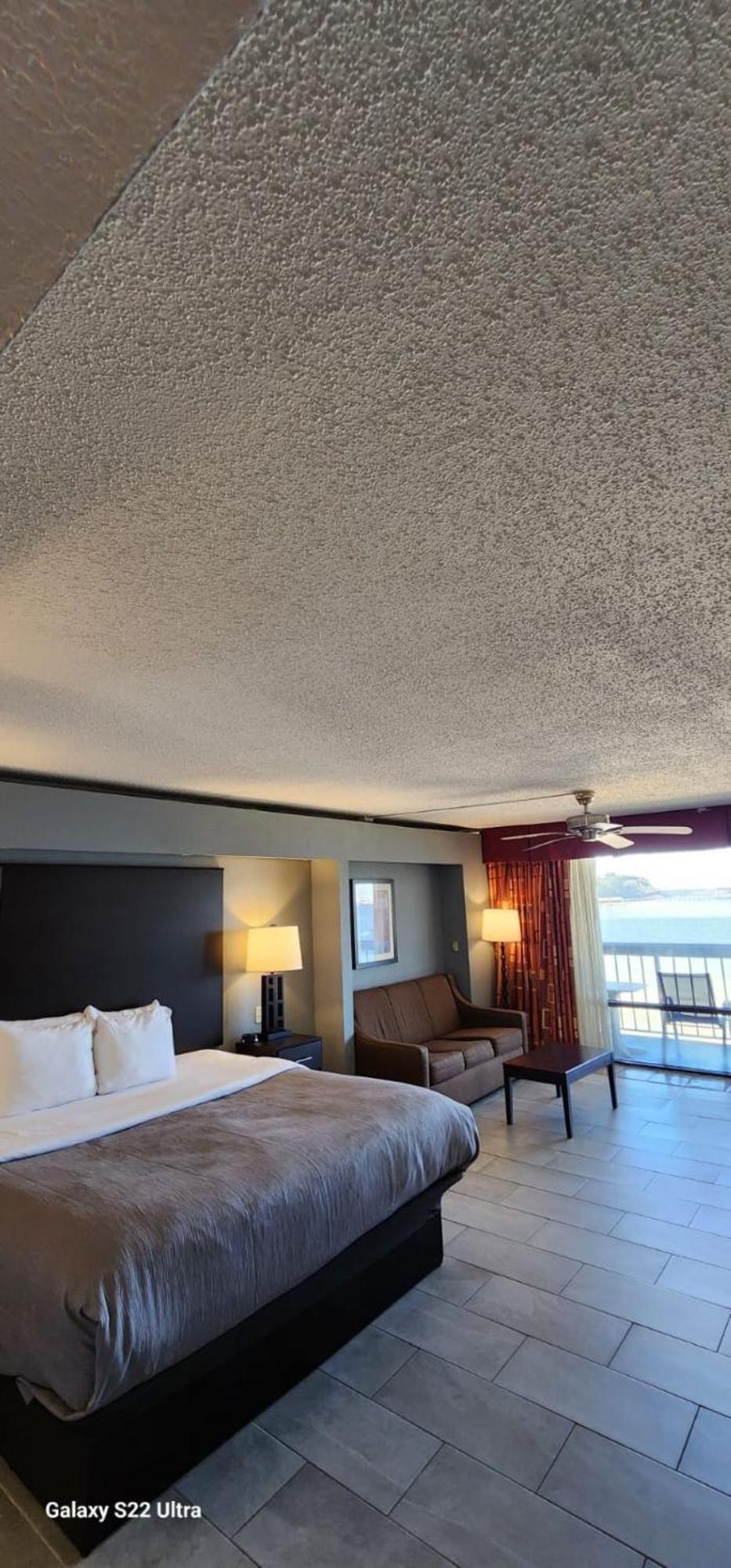 Quality Inn & Suites Gulf Breeze Bayside Near Pensacola Beach Экстерьер фото